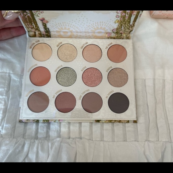 Colourpop bundle - Picture 2 of 4